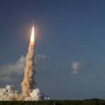 Artemis III probará un nuevo escudo térmico y sistemas vitales y de acoplamiento de Orión